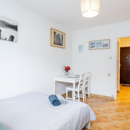Cinnamon Apartment Metro Swietokrzyska Varsovia Exterior foto