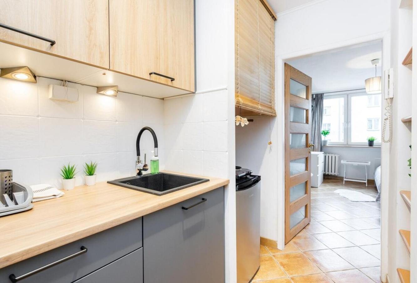 Cinnamon Apartment Metro Swietokrzyska Varsovia Exterior foto